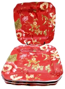 Four (4) 222 Fifth GABRIELLE Red Square Dessert/Bread/Appetizer Plates - Foto 1 di 3