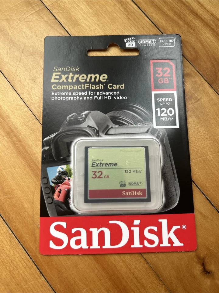 SanDisk SDCFXSB-032G-G46 Extreme 32GB CompactFlash Memory Card - Image 1 of 1