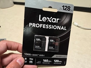 Scheda di memoria Lexar Silver Series Professional 1066x 128 GB SDXC UHS-I, confezione da 2 - Foto 1 di 2