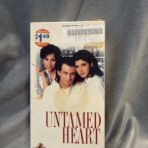 Untamed Heart [VHS] - Bild 1 von 8