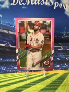 2021 Topps Chrome Pink Refractor Mike Moustakas #57 Cincinnati Reds - Picture 1 of 2