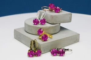 Fuchsia Lever Back Earrings made with Swarovski Elements Choose Your Finish - Picture 1 of 7
