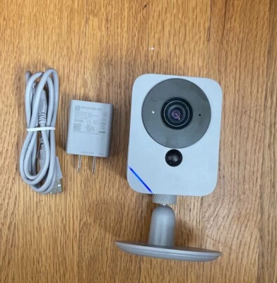 Blue By ADT Outdoor Camera, Model# SCE2R0-29-GR, Color Graphite——-   8 - Image 1 of 4