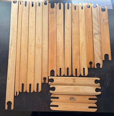 Lote de 18 palos de lanzadera de tejido Schacht, LeClerc, Harrisville varios tamaños Foto 1 de 3