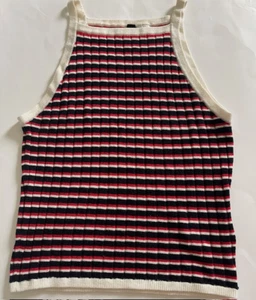 H&M Knit Top Size XS **PAY ONLY ONE POSTAGE FEE** - Picture 1 of 2
