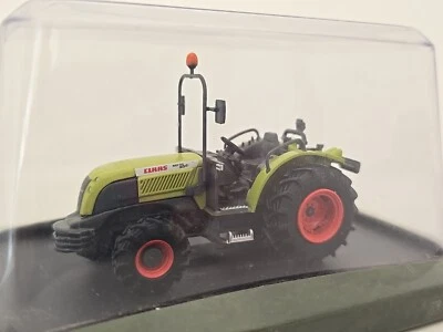 CLAAS NECTIS 257F 2004 HACHETTE UNIVERSAL HOBBIES 1/43 DIECAST TRACTOR CASED - Image 1 of 2