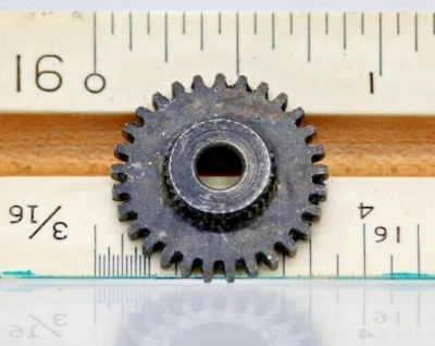 Lionel 1668E-19 Second Intermediate Gear Vintage 1:48 Scale O Gauge - Image 1 of 2
