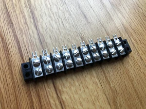 TRW Cinch Connectors NEW - QTY 10 #10-140-3/4W / Terminal 16Awg - 15Amp - 250V - Picture 1 of 7