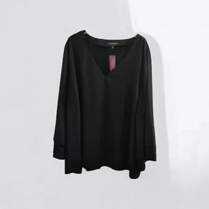 Lane Bryant Oversized V Neck Top Bell Sleeve Blouse Black Sz 26/28b NWT - Picture 1 of 4