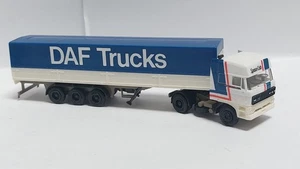 🚛Herpa DAF semirremolque lona DAF Trucks (25/43)🚛 - Imagen 1 de 6