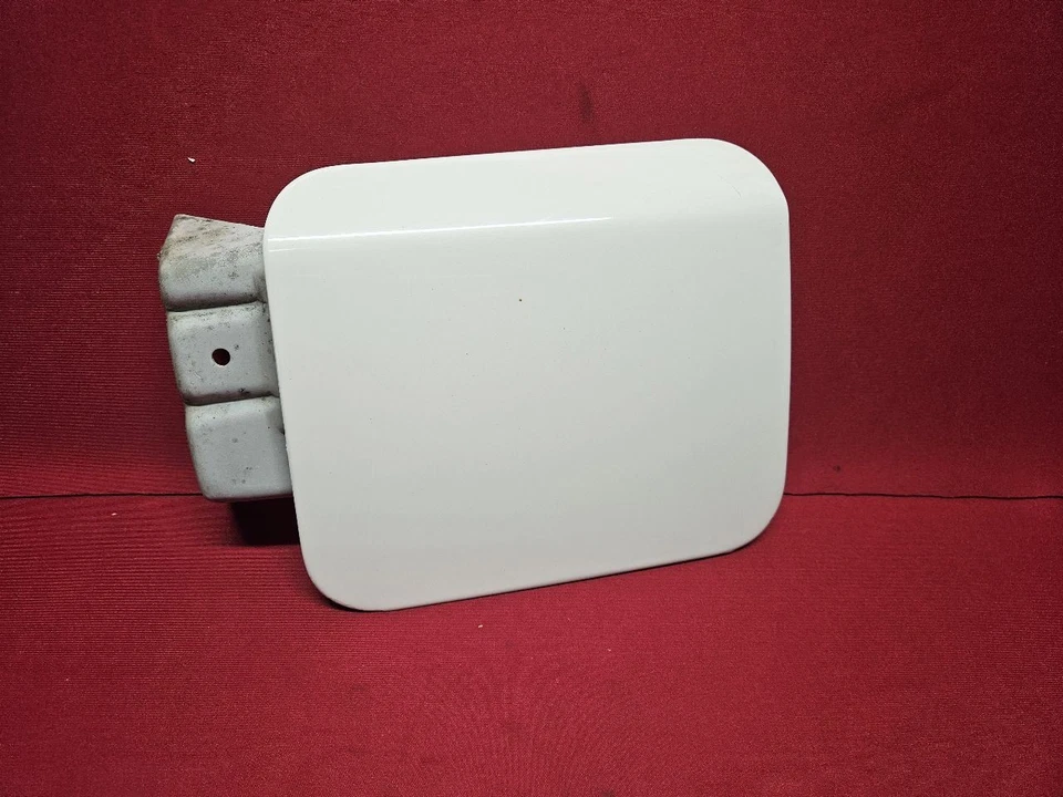 06-07 Cargador 05-08 Magnum 05-10 Chrysler 300 Puerta de llenado de combustible PW1 Blanco Foto 1 de 4