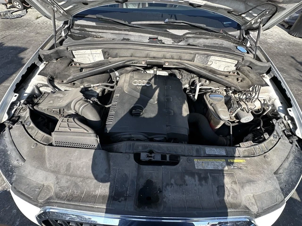 Cylinder Head 2.0L Turbo Engine ID Cpm Fits 13-17 AUDI A5 1347015 Foto 1 de 4