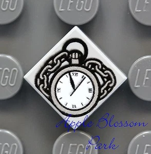 NUEVO Lego Minifigura RELOJ DE BOLSILLO 1x1 Impreso Gris AZULEJO con Cadena de Reloj - Llanero Solitario - Imagen 1 de 1