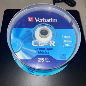 Verbatim Music CD-R 80min 40x with Branded Surface - 25pk Spindle Brand New ! - Picture 1 of 3