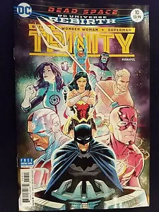 DC Universe Rebirth Trinity # 10 (1a stampa) - Foto 1 di 3