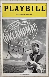 Firmado por Aaron Lazar (Solo) Nuevo Playbill Oklahoma Patty Duke Stephen Buntrock 2003 - Imagen 1 de 3