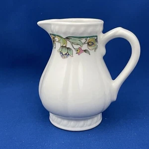 Churchill Hotelware Ristorante Bacche Floreali Multicolore Creamer Inghilterra - Foto 1 di 10