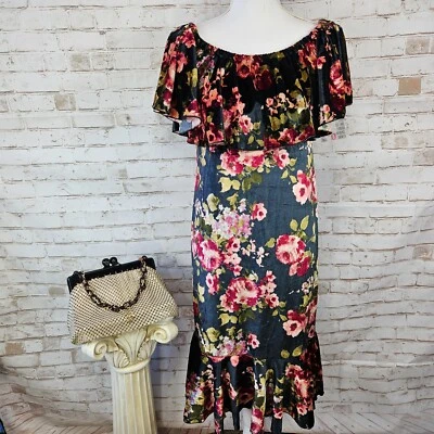 Nuevo con etiquetas Vestido LuLaRoe Talla S Negro Terciopelo Floral Estampado Rosas Cici Volantes Dobladillo Sirena Foto 1 de 4