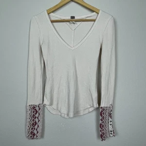 Top We The Free Talla S Tejido Gofre Térmico Cuello en V Puño en Contraste Marfil - Imagen 1 de 6