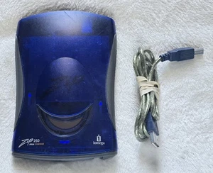TESTÉ & FONCTIONNEL - Lecteur iomega Zip 250 - Alimenté par USB - Z250USBPCMBP - Photo 1/19