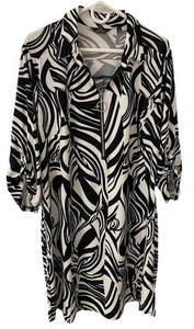 MLLE GABRIELLE Plus Size 2X Black And White Silver Zip Poly/Spandex Dress EUC - Picture 1 of 9