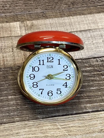 Vintage 1970's Elgin Travel Alarm Clock Round W/ Red Case Made in Japan Cover