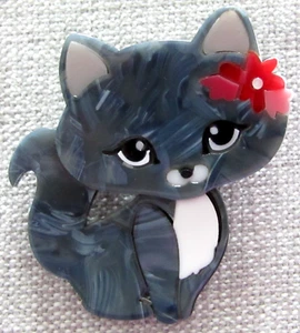 Broche Pin Gato Gris/Gris Multicolor Características Acrílico Bellamente Hecho a Mano - Imagen 1 de 3