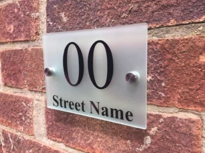 MODERN HOUSE SIGN DOOR NUMBER ADDRESS PLAQUE GLASS EFFECT FROSTED ACRYLIC - Image 1 of 3