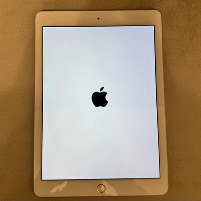Apple iPad 6. Generation Wi-Fi + Cellular 32 GB Weiß/Silber - Bild 1 von 4