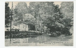 Vintage Postcard Skywater Cottages Highlands North Carolina Cabin and Old Car - Picture 1 of 2