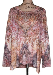 Time and Tru - Graziosa tunica Hi-Lo rosa con strass paisley - donna grande - Foto 1 di 3