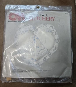 1982 Columbia Minerva Crewel Kit Wedding Ring Pillow Hand Screen Design of Bells - Picture 1 of 5