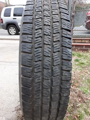 Nivel de camión Michelin Foto 1 de 2