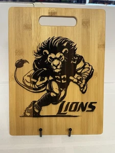 Detroit Lions Laser Engraved Bamboo Cutting Board 12X9” 1/4” Man-Cave Decor - Picture 1 of 6