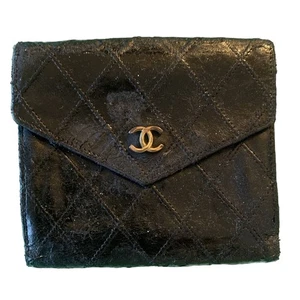 Cartera plegable Chanel vintage de cuero negro - Imagen 1 de 8