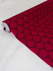 1 mtr weinroter Hirschkopf, Weihnachtsmotivdruck 100 % Baumwollstoff. 45 "breit (114 cm) - Bild 1 von 8