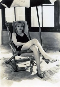 Stummfilmschauspielerin Alice White Sonnenbad Werbung Bild Foto 8,5" x 11" - Bild 1 von 1