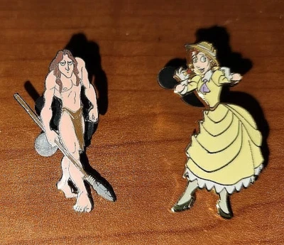 2 prendedores Disney DLR TARZÁN con LANZA 8166 y VESTIDO AMARILLO JANE Tarzán Serie 12951 Foto 1 de 3