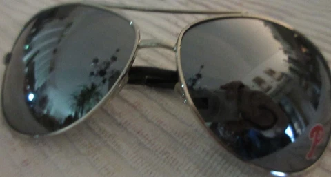 New MLB Mirrored Philadelphia Phillies Team Logo Sunglasses Cover