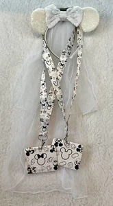 Braut Ohren Schleier Minnie und Mickey Tickethalter Schlüsselband dreiteiliges Set Geschenk - Bild 1 von 21
