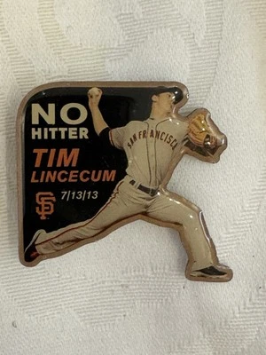 SF JUNIOR GIANTS GLOVE DRIVE PIN TIM LINCECUM NO HITTER SGA SAN FRANCISCO ~SP1~ - Image 1 of 3