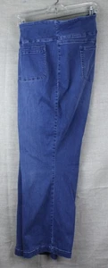 Belle-Kim Gravel, Tripleluxe Denim Baby Bootcut Jeans, Size 26WP, Style A653650 - Picture 1 of 2