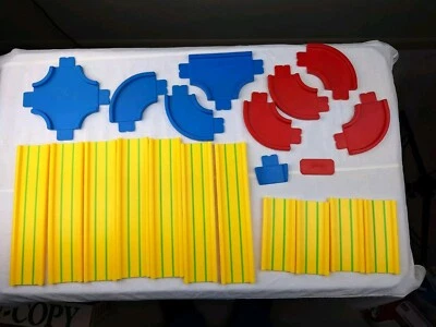 1978 Vintage Matchbox Play Track 20+ Pieces - Image 1 of 2