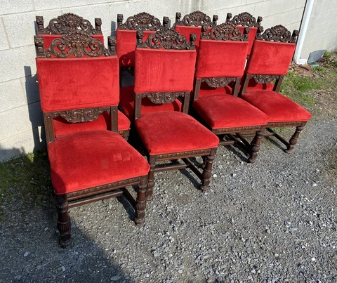 R. J. HORNER SET OF 8 CARVED OAK DINING CHAIRS Cover