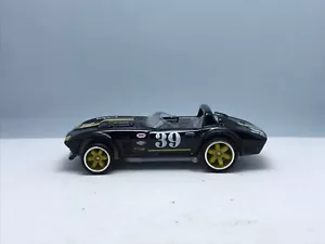 Hot Wheels 1:64 # Corvette Grand Sport Swap ruedas de goma pilotos reales - Imagen 1 de 4