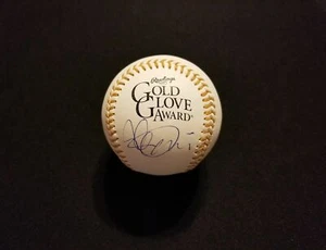 Mariners Yankees Marlins Ichiro Suzuki Signed Gold Glove ROMLB Baseball COA - Picture 1 of 2