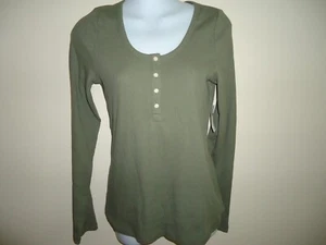 Women's Gap Crew-Neck Long Sleeve, Straight Fit, Henley Shirt Size S NWT - Picture 1 of 2
