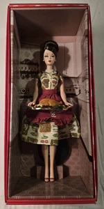 2010 Barbie Thanksgiving Feast Holiday Hostess Collection, Gold Label - Picture 1 of 8
