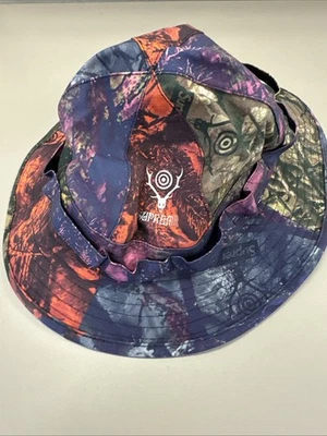 SUPREME x SOUTH2 WEST8 Sombrero Selva Multicolor Camuflaje Cubo Pequeño/Mediano NUEVO S/S 21 Foto 1 de 4