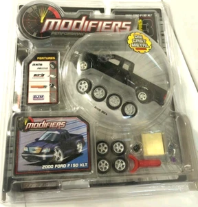 X-Concepts Modifiers 2000 Ford F150 XLT SERIES 3 With Extra parts 1:43 -NEW - Picture 1 of 2